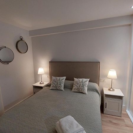 Ordono II Suites Con Aire Acondicionado Y Wifi Леон Екстериор снимка