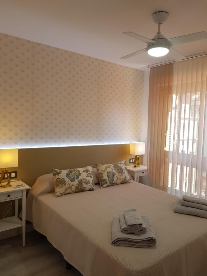 Ordono II Suites Con Aire Acondicionado Y Wifi Леон Екстериор снимка