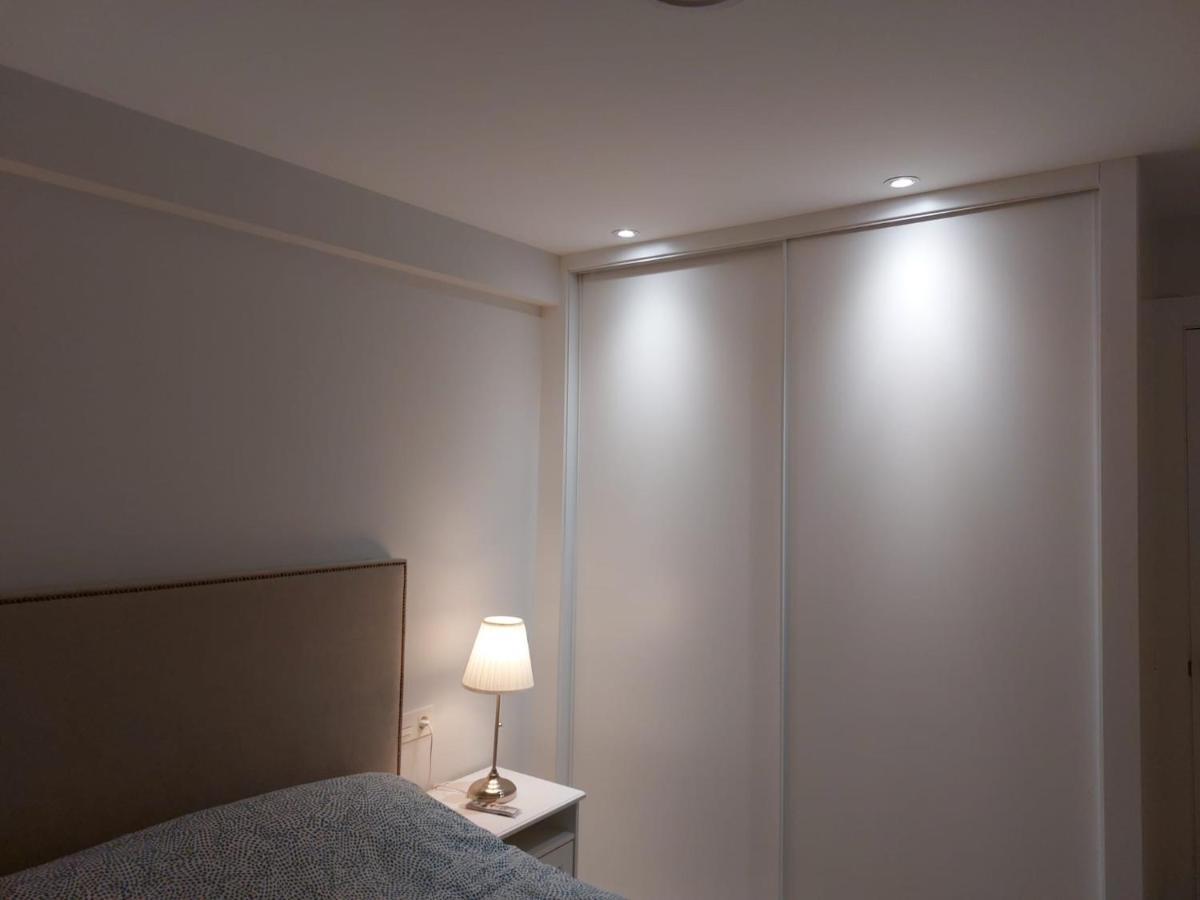 Ordono II Suites Con Aire Acondicionado Y Wifi Леон Екстериор снимка