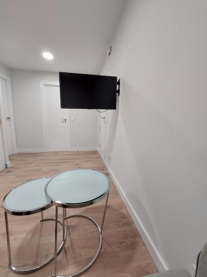 Ordono II Suites Con Aire Acondicionado Y Wifi Леон Екстериор снимка